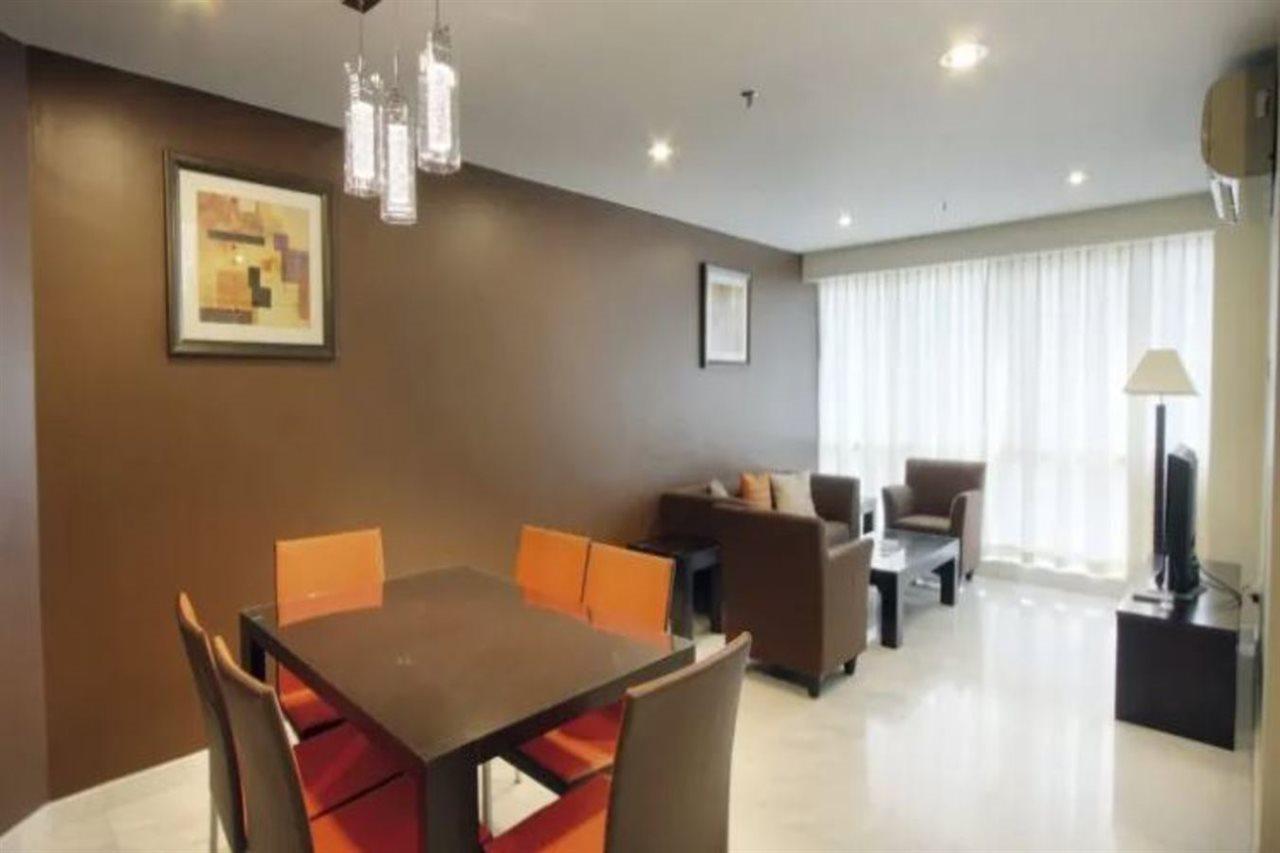 Hock Lee Hotel&Residences Kuching Buitenkant foto