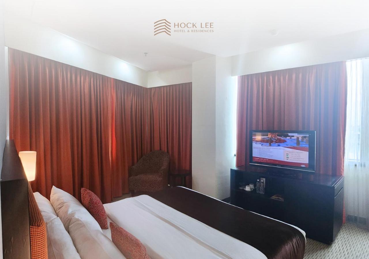 Hock Lee Hotel&Residences Kuching Buitenkant foto