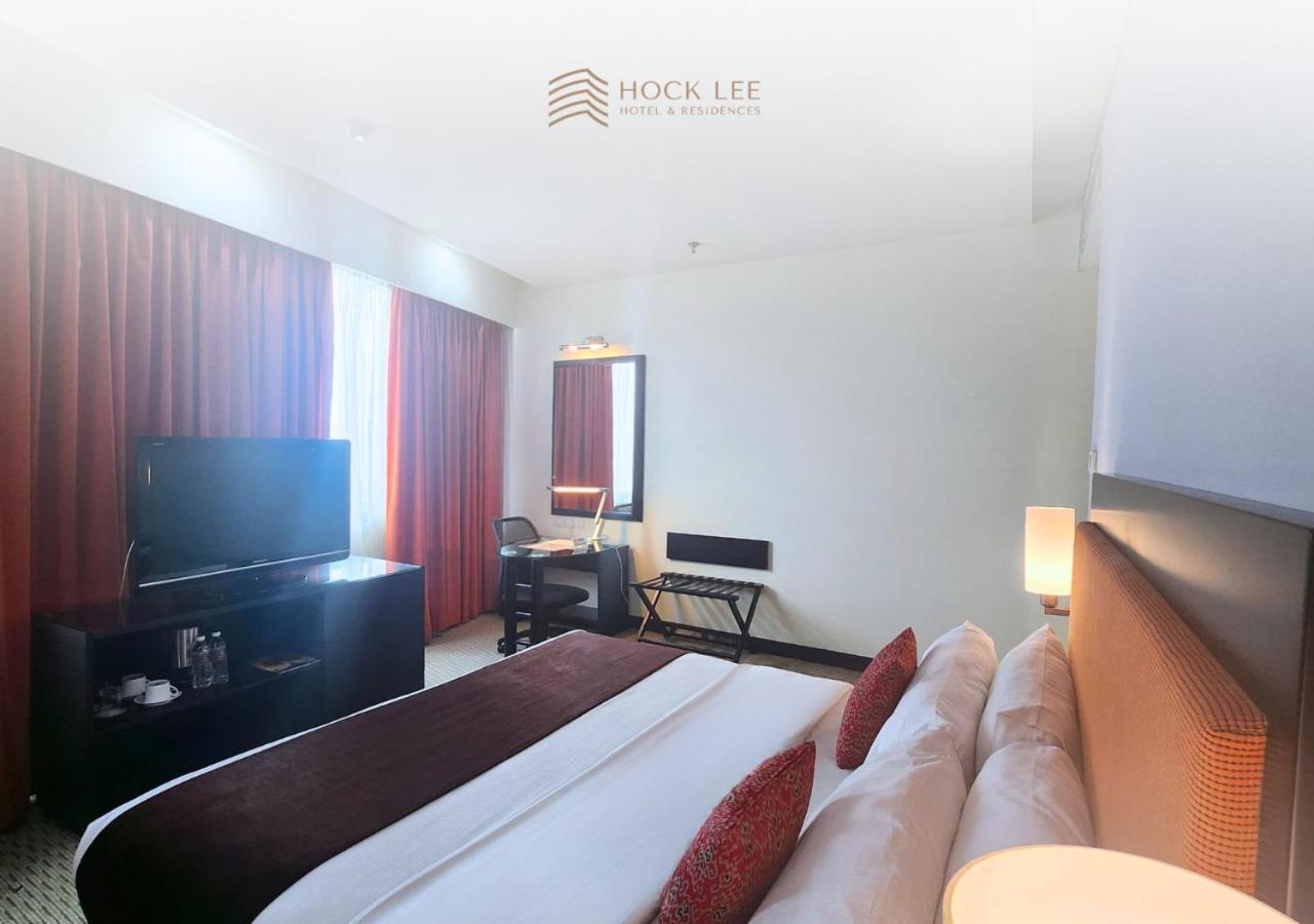 Hock Lee Hotel&Residences Kuching Buitenkant foto