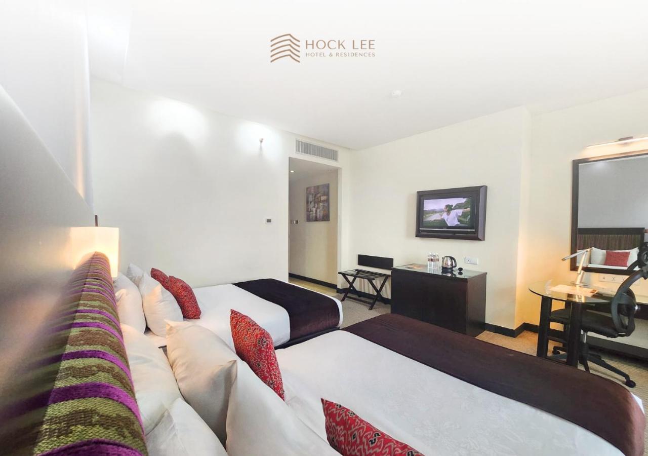 Hock Lee Hotel&Residences Kuching Buitenkant foto