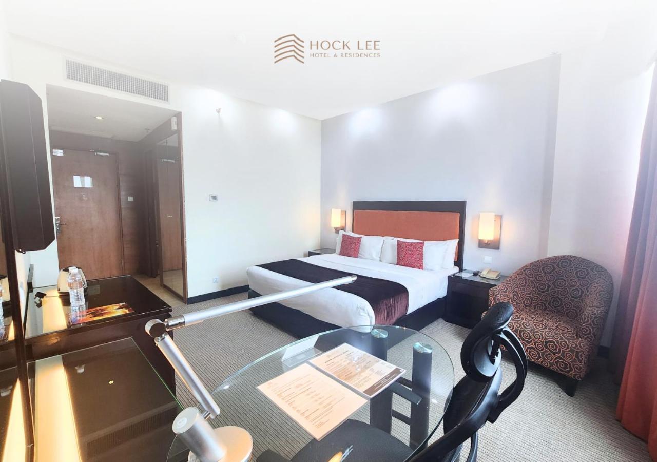 Hock Lee Hotel&Residences Kuching Buitenkant foto