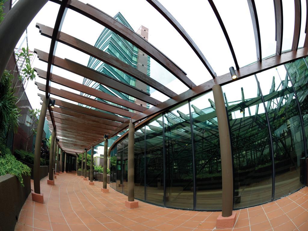 Hock Lee Hotel&Residences Kuching Buitenkant foto